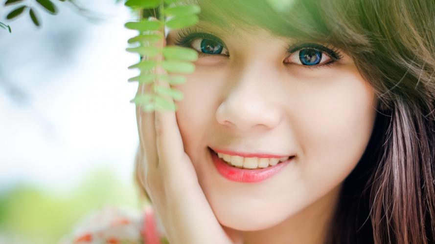 沿着边境看中国 七十华章耀天山丨布茹玛汗·毛勒朵：刻在石头上的忠诚